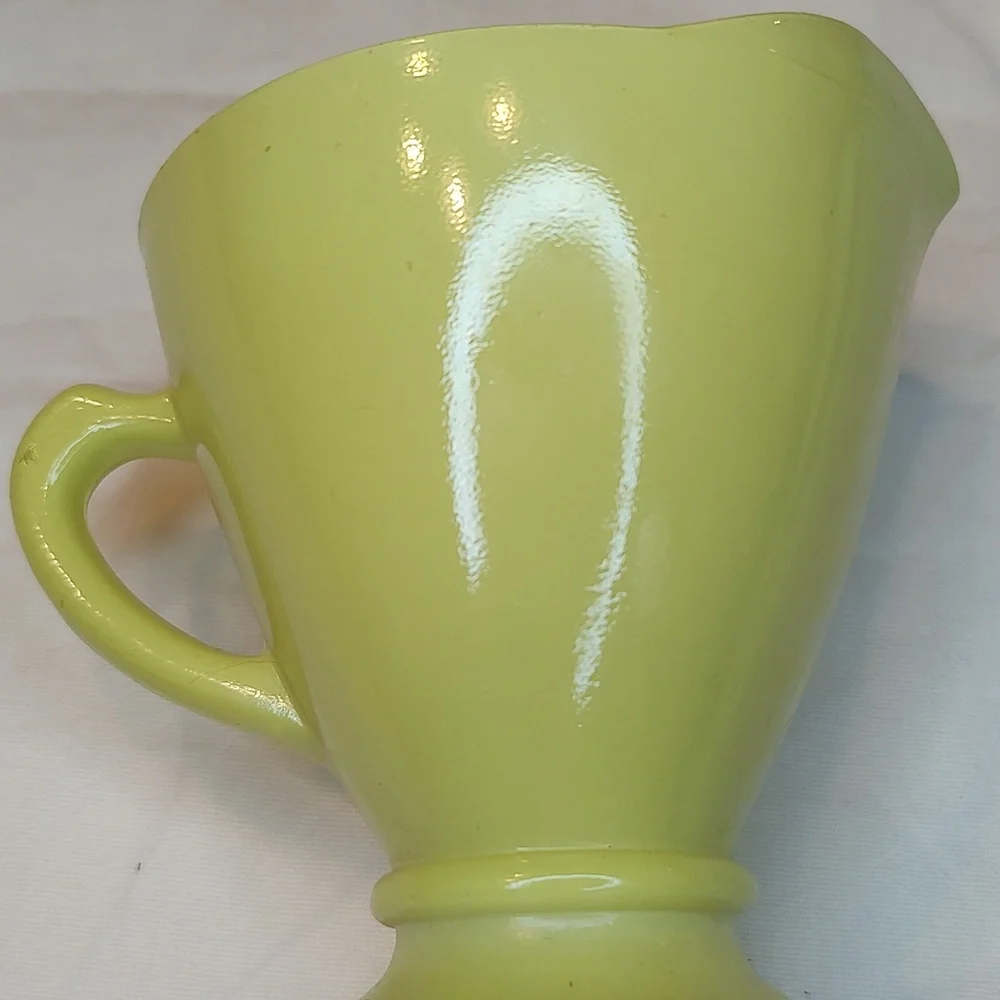 Vintage Hazel Atlas yellow ovide platonite creamer